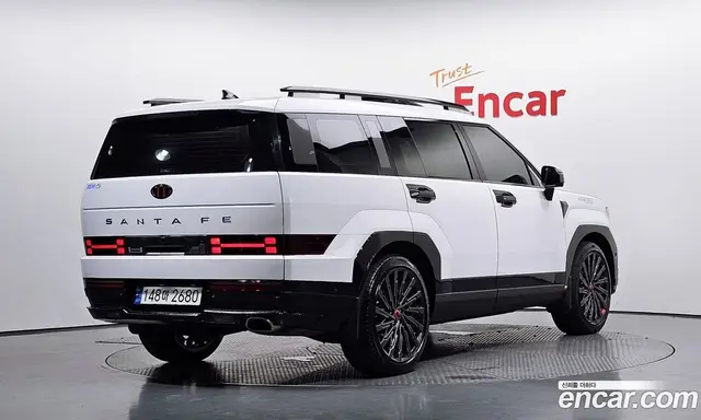 Hyundai Santa Fe, 2023, 14 400 км