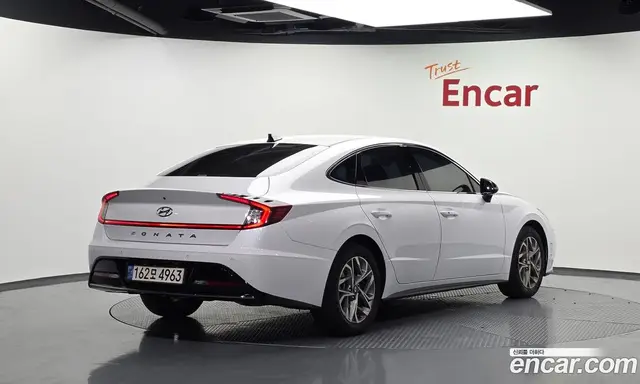 Hyundai Sonata 2022 2.0 автомат (гидро), миниатюра 2