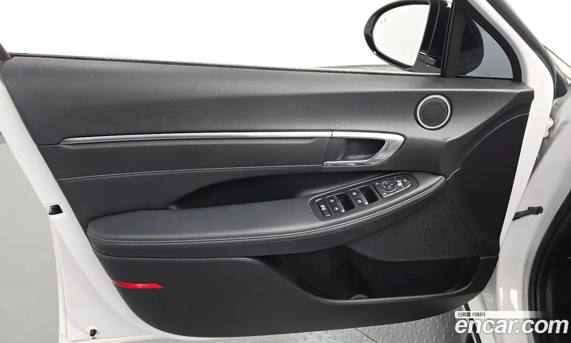 Hyundai Sonata 2022 2.0 автомат (гидро), фото 14
