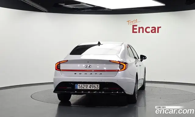 Hyundai Sonata 2022 2.0 автомат (гидро), миниатюра 4