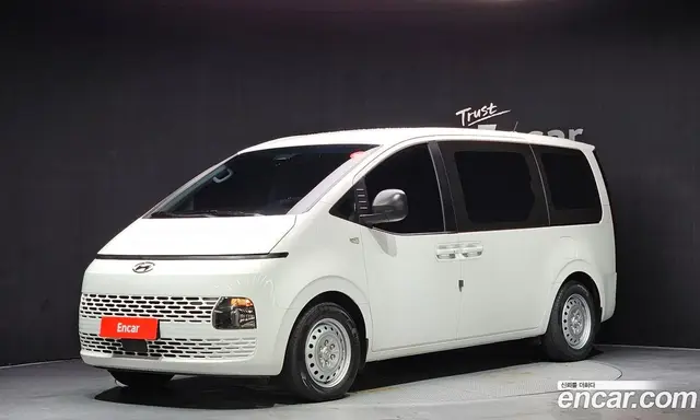 Hyundai Staria, 2024, 21 520 км