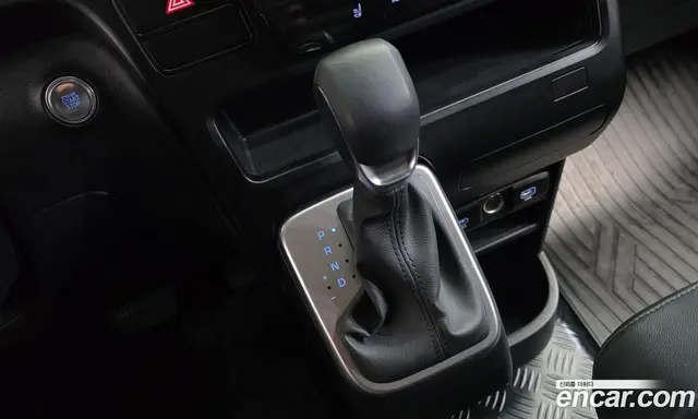 Hyundai Staria 2024 3.5 автомат (гидро), миниатюра 12
