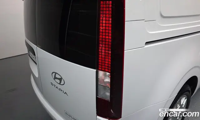 Hyundai Staria 2024 3.5 автомат (гидро), миниатюра 9 Hyundai Staria 2024 3.5 автомат (гидро), миниатюра 9
