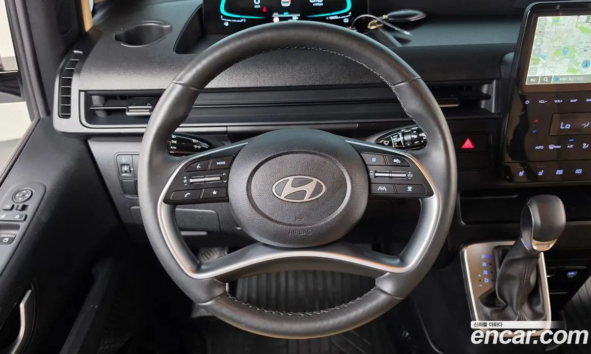 Hyundai Staria 2024 1.6 автомат (гидро), фото 17