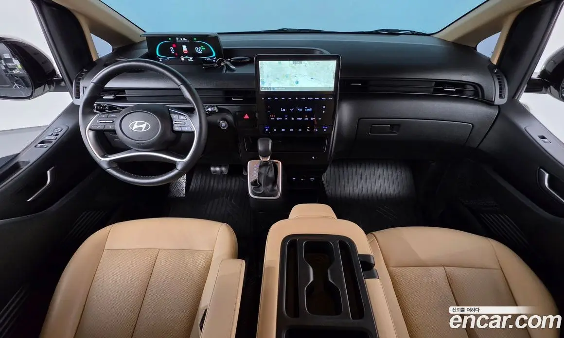 Hyundai Staria 2024 1.6 автомат (гидро), фото 9