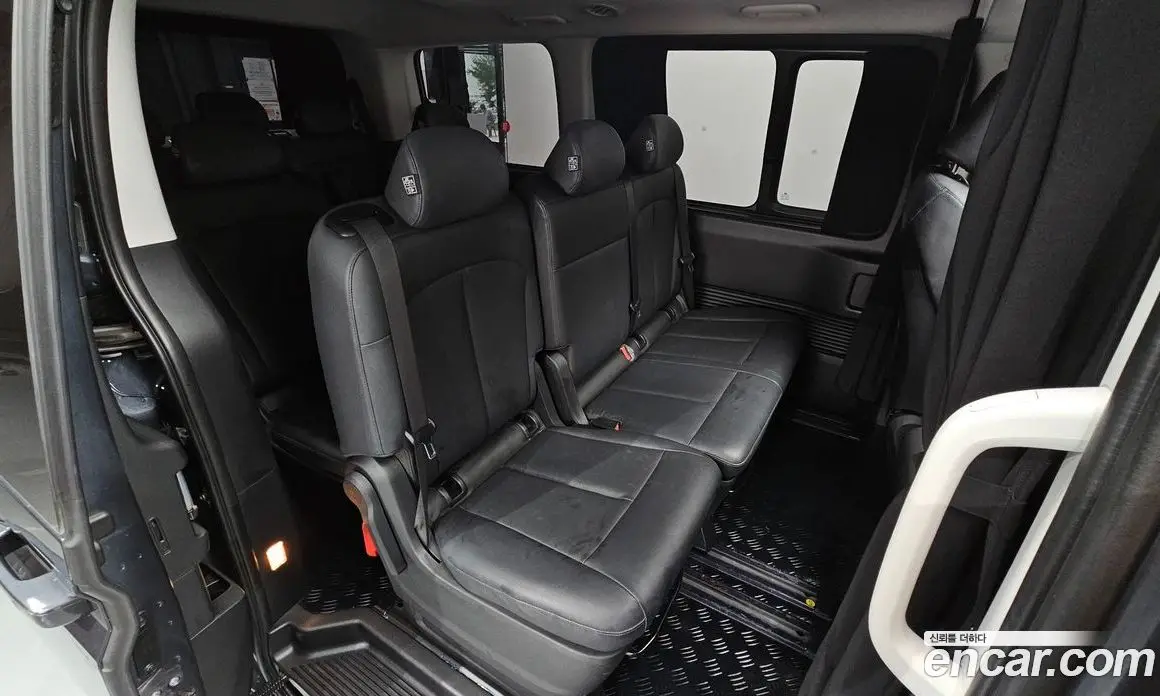 Hyundai Staria 2024 3.5 автомат (гидро), фото 16 Hyundai Staria 2024 3.5 автомат (гидро), фото 16