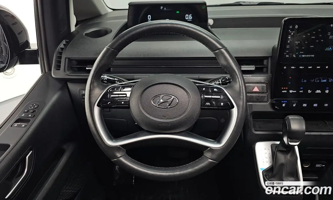 Hyundai Staria 2024 3.5 автомат (гидро), фото 18 Hyundai Staria 2024 3.5 автомат (гидро), фото 18