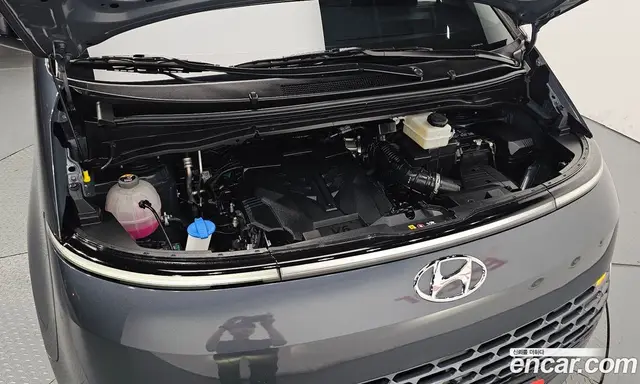 Hyundai Staria 2024 3.5 автомат (гидро), миниатюра 5 Hyundai Staria 2024 3.5 автомат (гидро), миниатюра 5