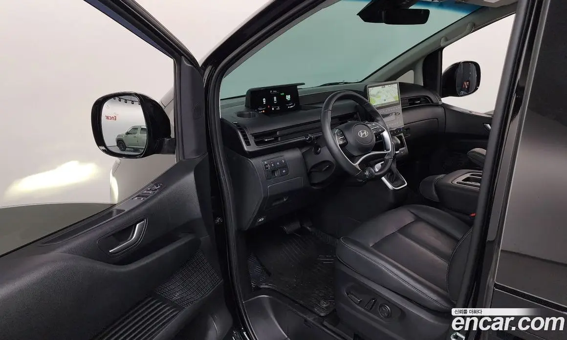 Hyundai Staria 2025 2.2 автомат (гидро), фото 13 Hyundai Staria 2025 2.2 автомат (гидро), фото 13