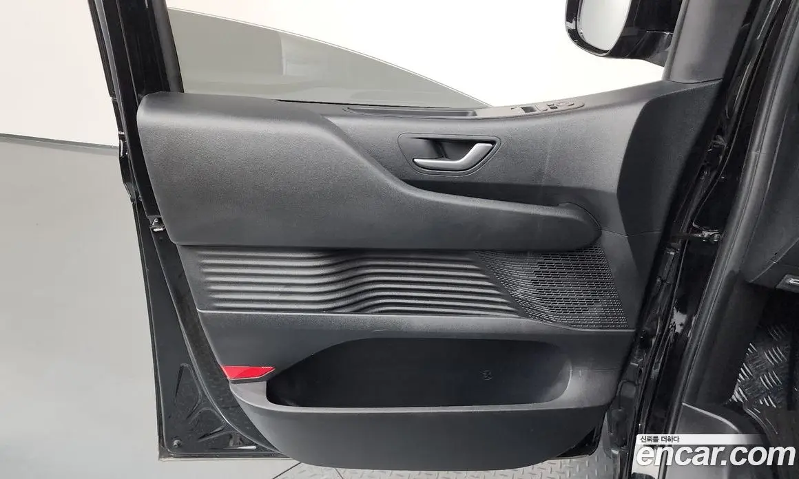 Hyundai Staria 2025 2.2 автомат (гидро), фото 14 Hyundai Staria 2025 2.2 автомат (гидро), фото 14