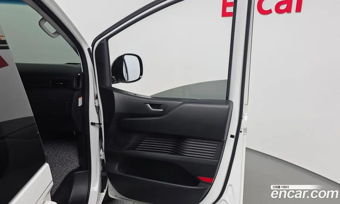 Hyundai Staria 2025 1.6 автомат (гидро), фото 15 Hyundai Staria 2025 1.6 автомат (гидро), фото 15