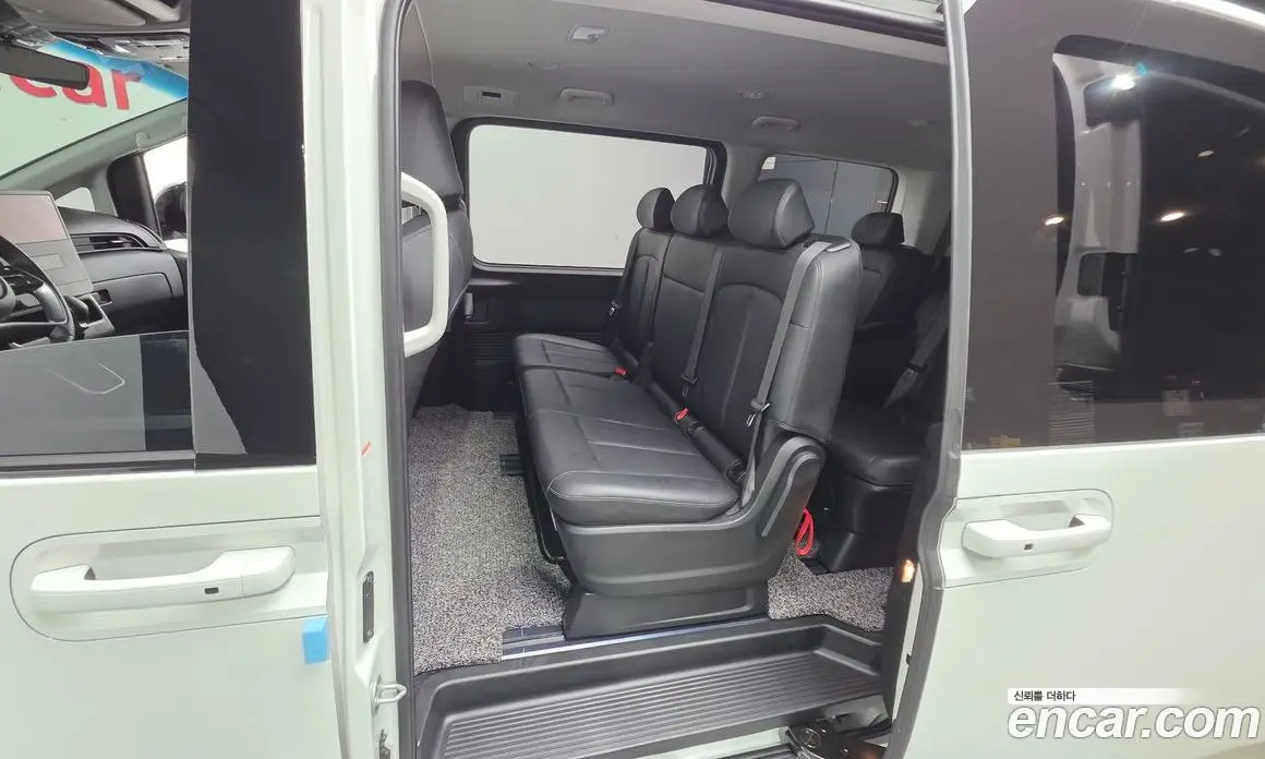 Hyundai Staria 2025 1.6 автомат (гидро), фото 16 Hyundai Staria 2025 1.6 автомат (гидро), фото 16