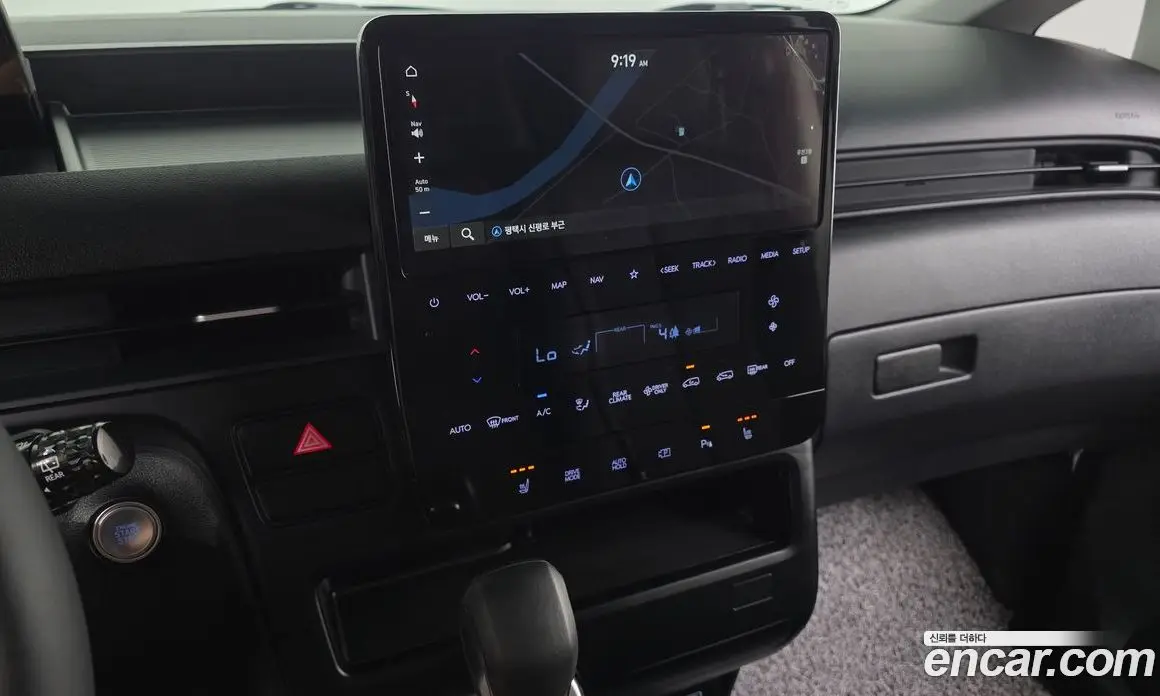Hyundai Staria 2025 1.6 автомат (гидро), фото 20 Hyundai Staria 2025 1.6 автомат (гидро), фото 20