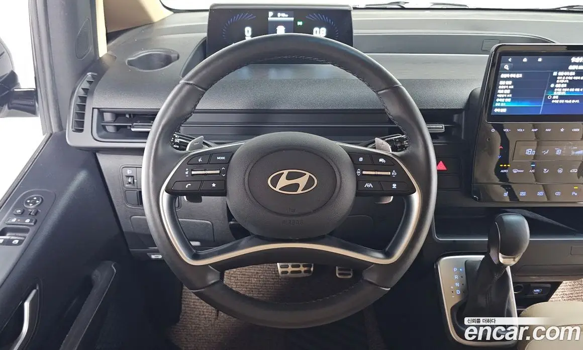 Hyundai Staria 2025 2.2 автомат (гидро), фото 19