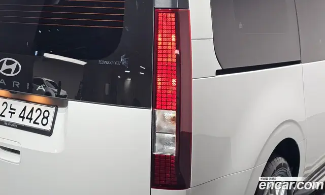 Hyundai Staria 2025 2.2 автомат (гидро), миниатюра 9