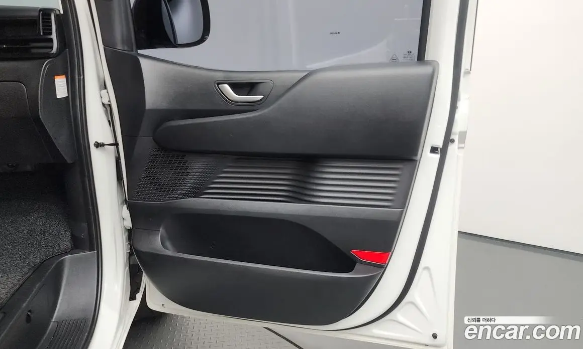 Hyundai Staria 2026 1.6 автомат (гидро), фото 14 Hyundai Staria 2026 1.6 автомат (гидро), фото 14