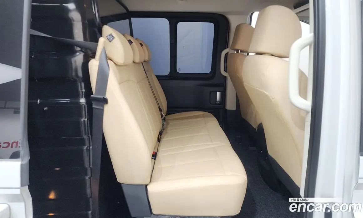 Hyundai Staria 2026 1.6 автомат (гидро), фото 17 Hyundai Staria 2026 1.6 автомат (гидро), фото 17