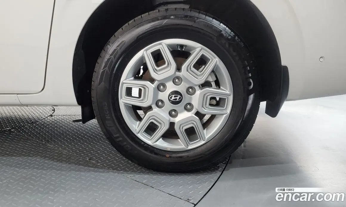 Hyundai Staria 2026 1.6 автомат (гидро), фото 7 Hyundai Staria 2026 1.6 автомат (гидро), фото 7