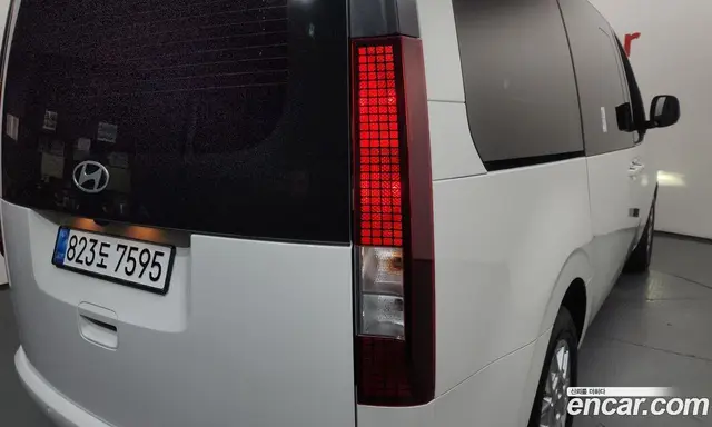 Hyundai Staria 2026 1.6 автомат (гидро), миниатюра 9 Hyundai Staria 2026 1.6 автомат (гидро), миниатюра 9
