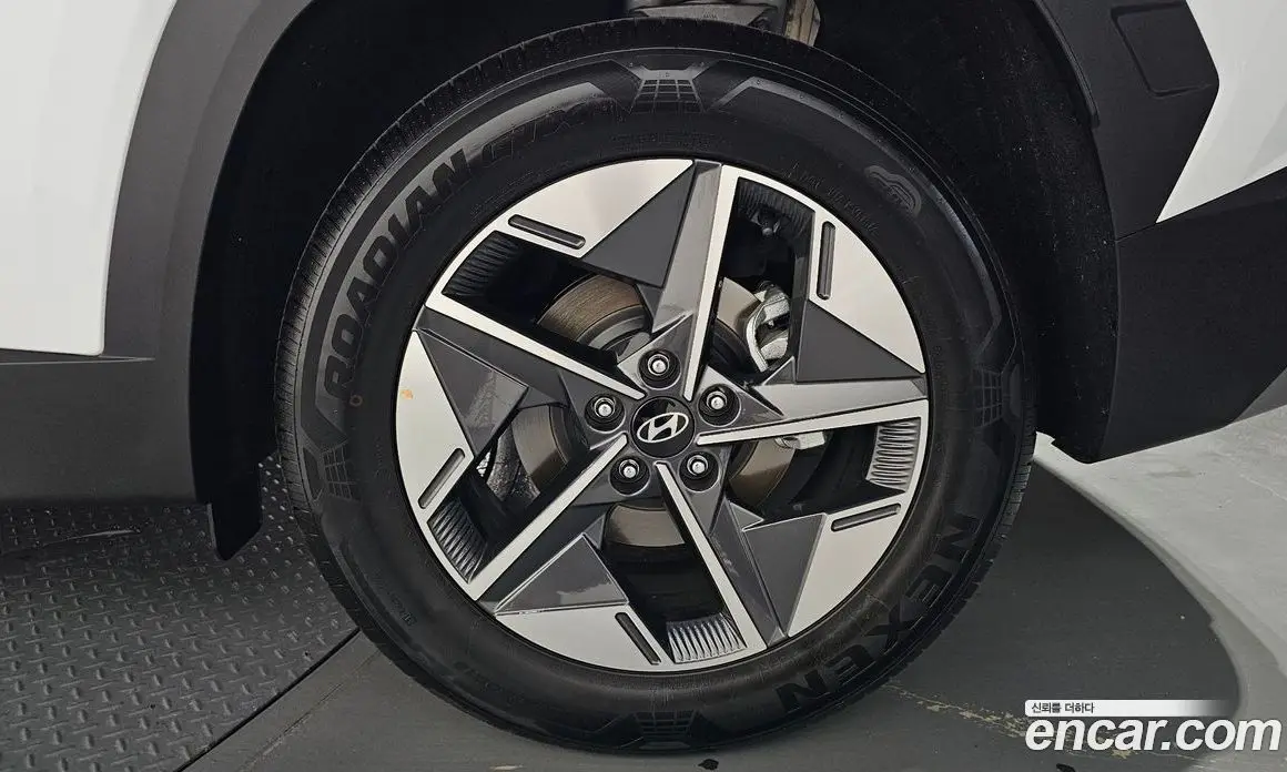 Hyundai Tucson 2024 1.6 автомат (гидро), фото 7