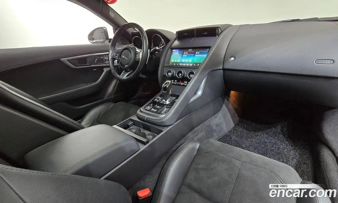 Jaguar F-Type 2019 2.0 автомат (гидро), фото 10