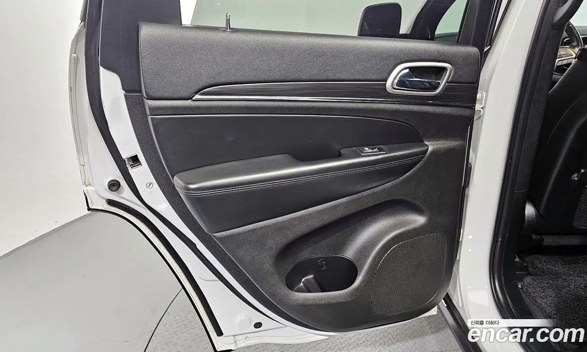 Jeep Cherokee 2019 3.6 автомат (гидро), фото 15 Jeep Cherokee 2019 3.6 автомат (гидро), фото 15