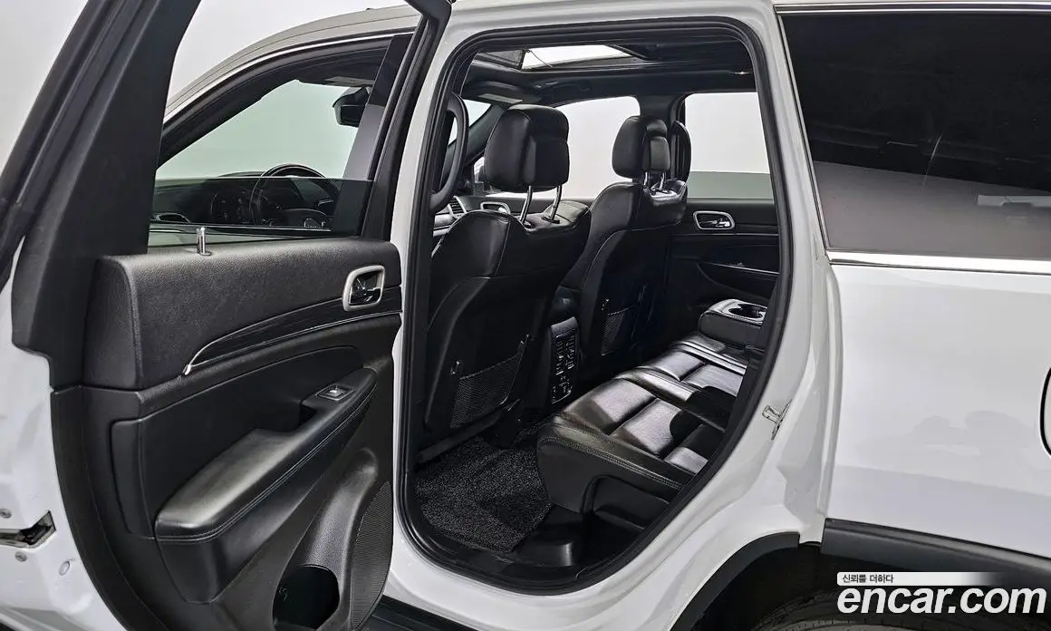 Jeep Cherokee 2019 3.6 автомат (гидро), фото 18 Jeep Cherokee 2019 3.6 автомат (гидро), фото 18