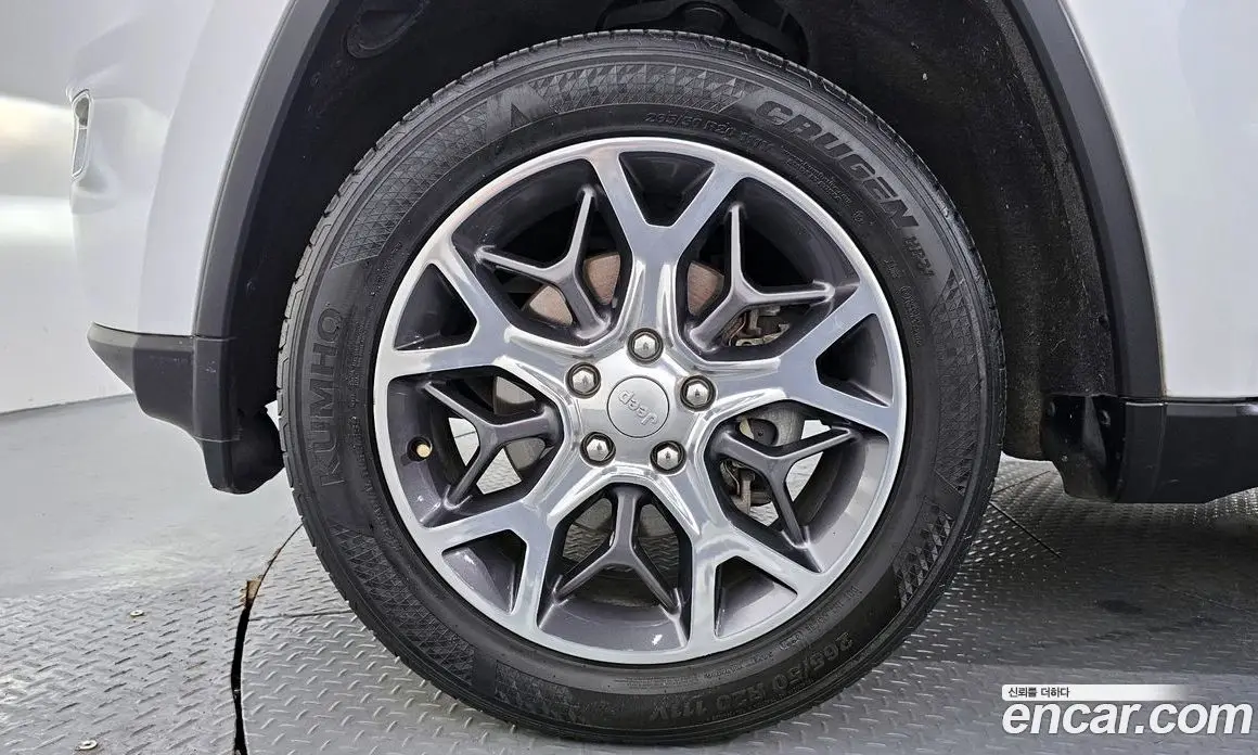 Jeep Cherokee 2019 3.6 автомат (гидро), фото 5 Jeep Cherokee 2019 3.6 автомат (гидро), фото 5
