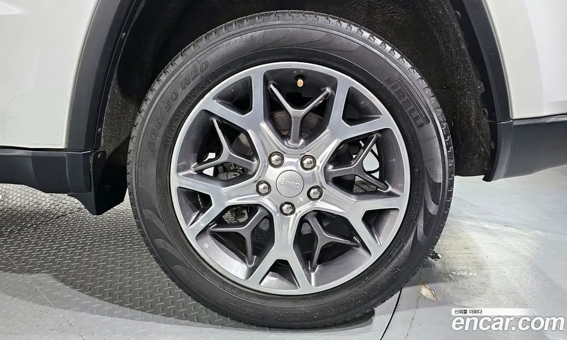 Jeep Cherokee 2019 3.6 автомат (гидро), фото 7 Jeep Cherokee 2019 3.6 автомат (гидро), фото 7