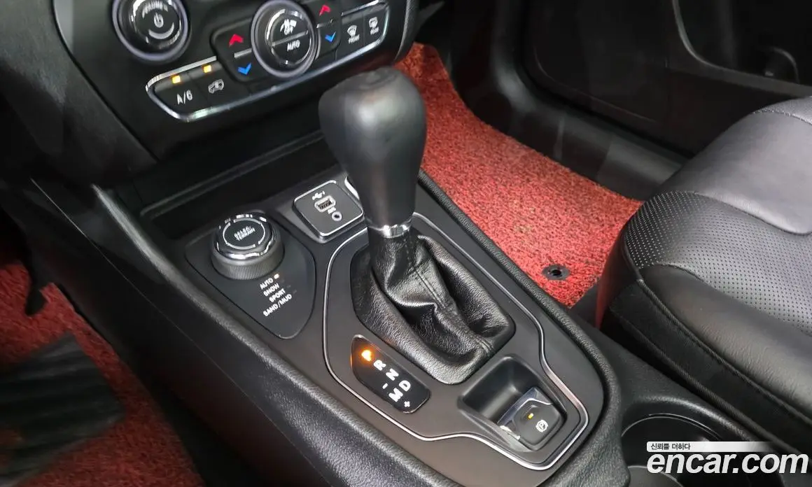 Jeep Cherokee 2019 2.4 автомат (гидро), фото 12 Jeep Cherokee 2019 2.4 автомат (гидро), фото 12