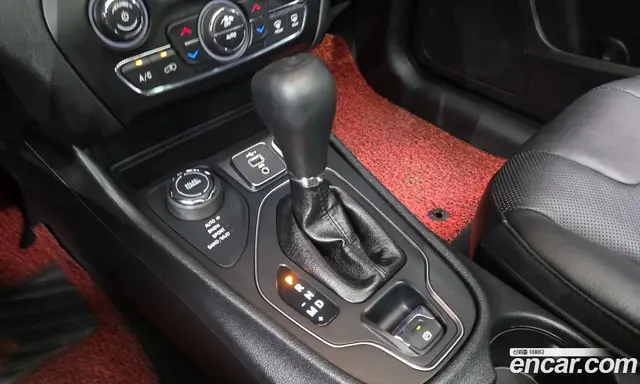 Jeep Cherokee 2019 2.4 автомат (гидро), миниатюра 12