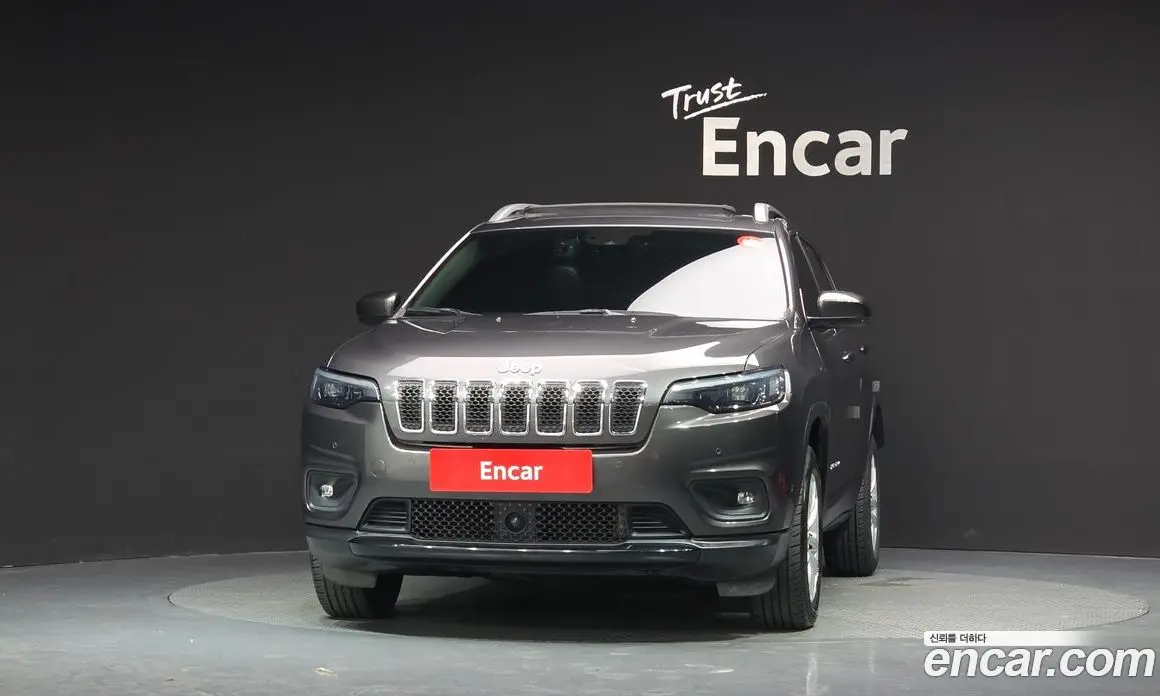 Jeep Cherokee 2019 2.4 автомат (гидро), фото 3 Jeep Cherokee 2019 2.4 автомат (гидро), фото 3