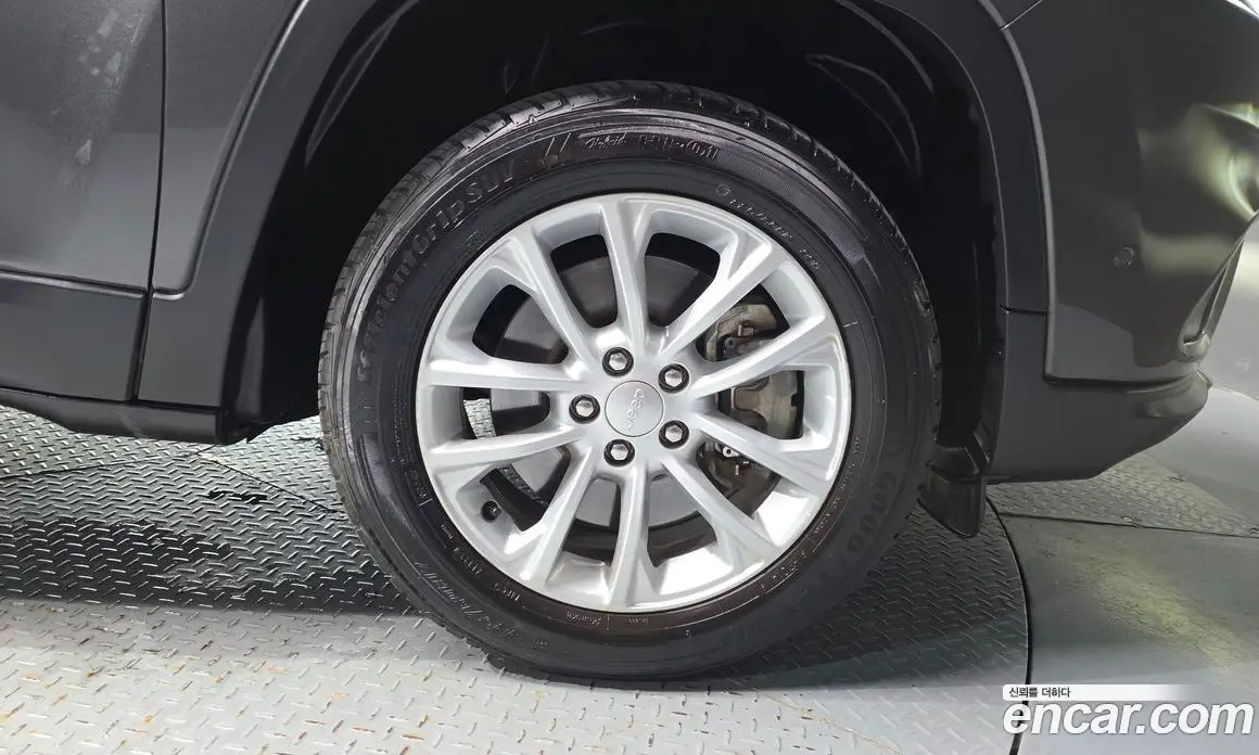 Jeep Cherokee 2019 2.4 автомат (гидро), фото 7 Jeep Cherokee 2019 2.4 автомат (гидро), фото 7