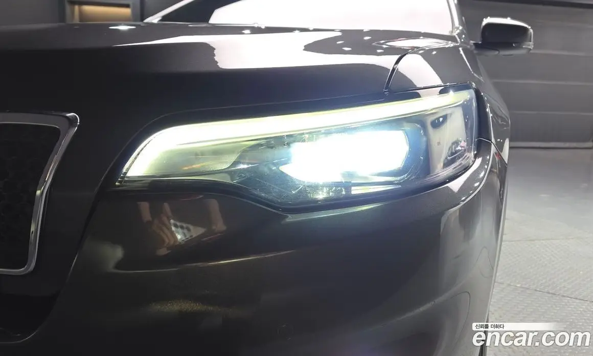 Jeep Cherokee 2019 2.4 автомат (гидро), фото 8 Jeep Cherokee 2019 2.4 автомат (гидро), фото 8