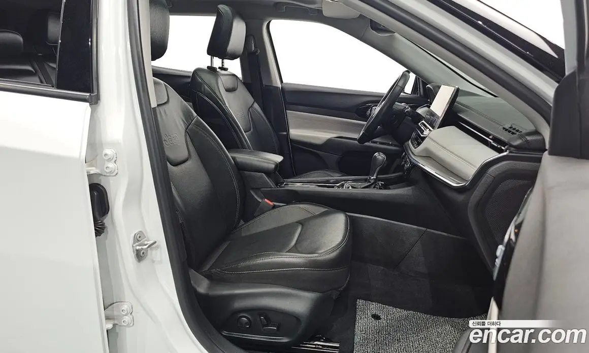 Jeep Compass 2022 2.4 автомат (гидро), фото 13 Jeep Compass 2022 2.4 автомат (гидро), фото 13