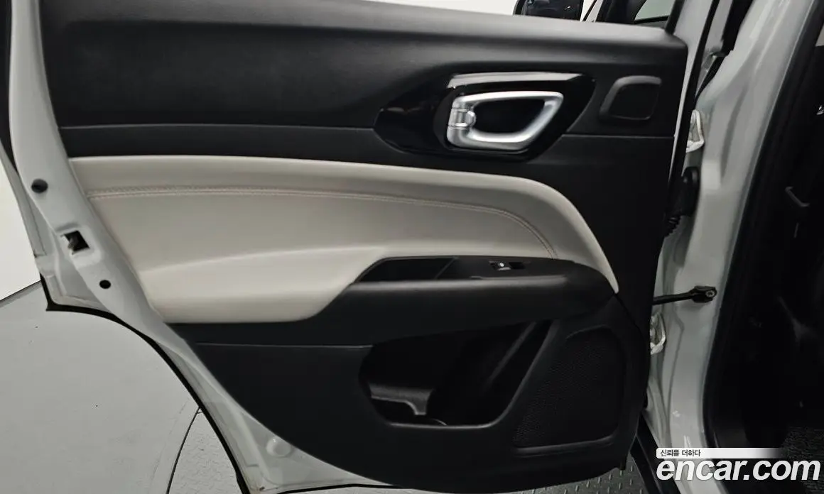 Jeep Compass 2022 2.4 автомат (гидро), фото 15 Jeep Compass 2022 2.4 автомат (гидро), фото 15