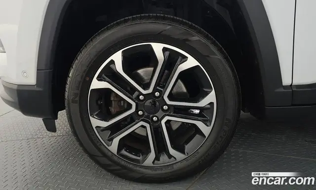 Jeep Compass 2022 2.4 автомат (гидро), миниатюра 5 Jeep Compass 2022 2.4 автомат (гидро), миниатюра 5