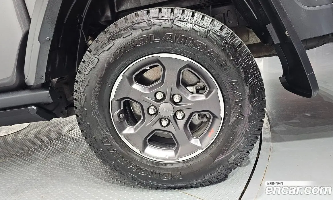 Jeep Gladiator 2021 3.6 автомат (гидро), фото 7