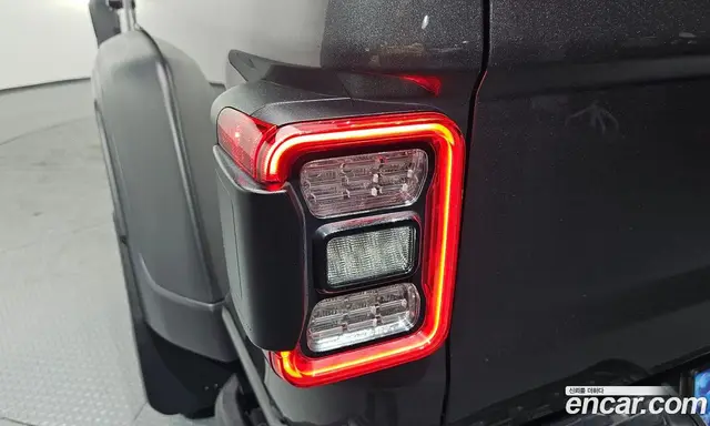 Jeep Gladiator 2021 3.6 автомат (гидро), миниатюра 9