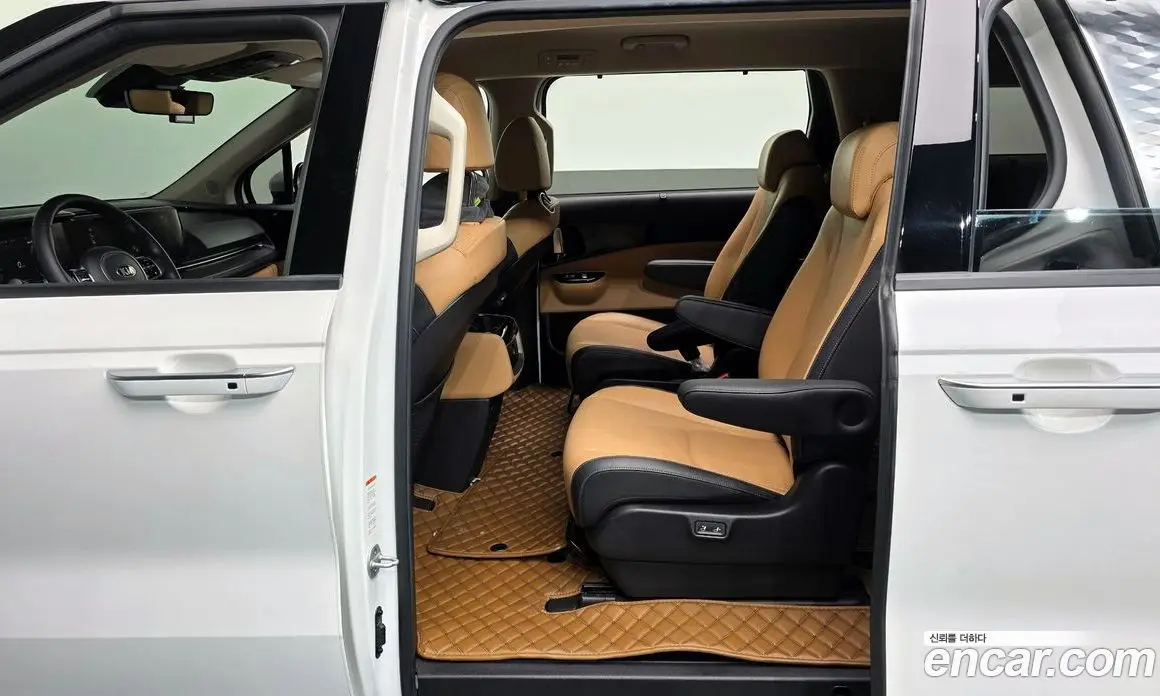 Kia Carnival 2020 2.2 автомат (гидро), фото 17 Kia Carnival 2020 2.2 автомат (гидро), фото 17