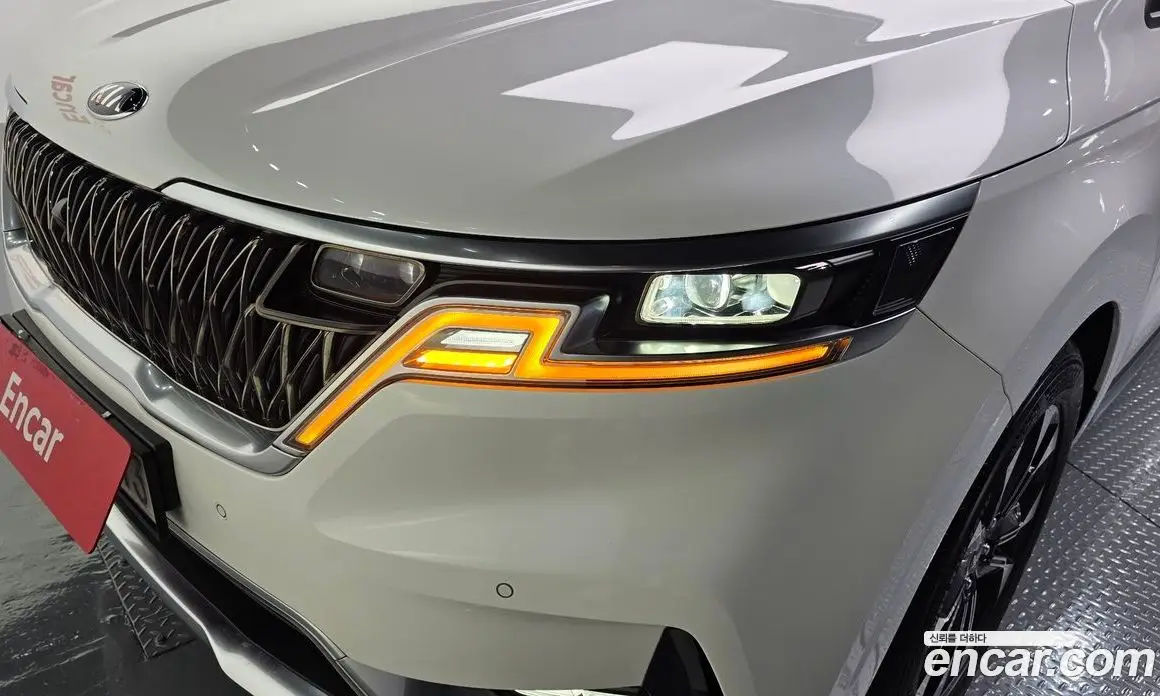 Kia Carnival 2020 2.2 автомат (гидро), фото 8 Kia Carnival 2020 2.2 автомат (гидро), фото 8