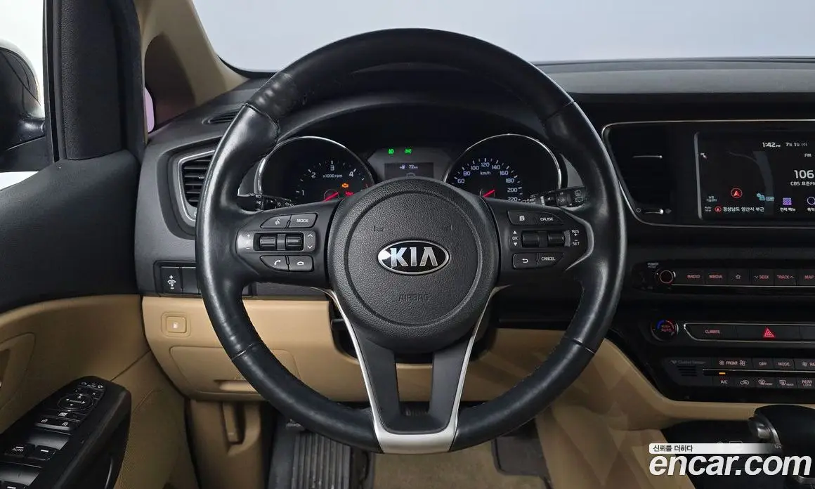 Kia Carnival 2020 2.2 автомат (гидро), фото 18 Kia Carnival 2020 2.2 автомат (гидро), фото 18