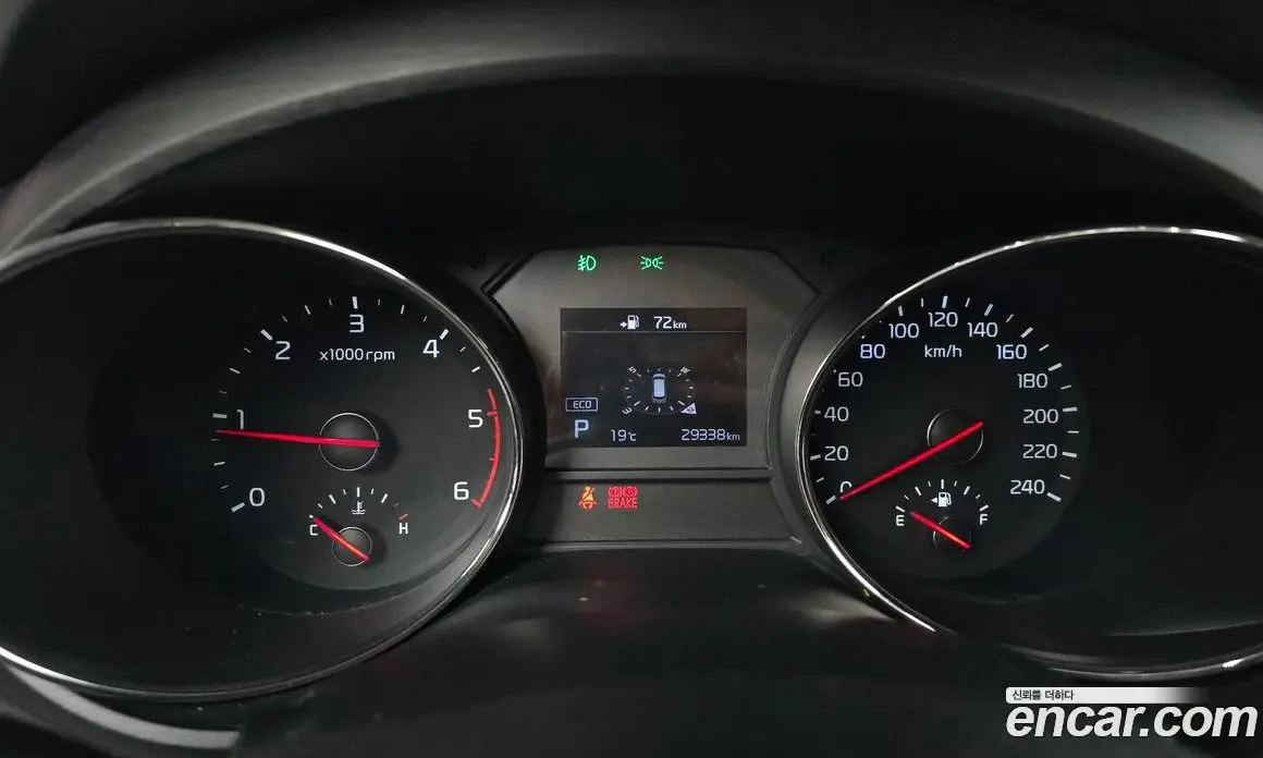 Kia Carnival 2020 2.2 автомат (гидро), фото 10 Kia Carnival 2020 2.2 автомат (гидро), фото 10
