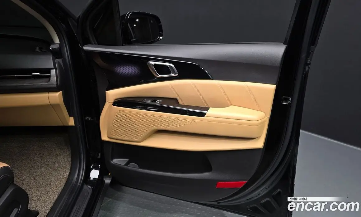 Kia Carnival 2022 3.5 автомат (гидро), фото 15