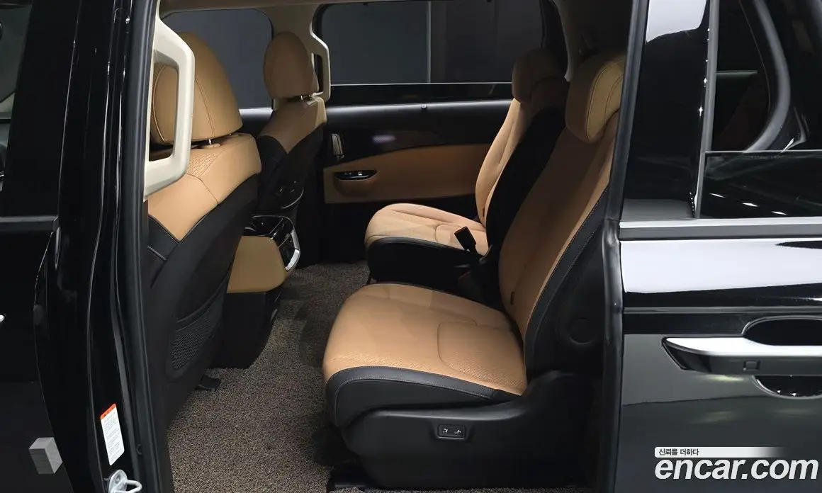 Kia Carnival 2022 3.5 автомат (гидро), фото 18