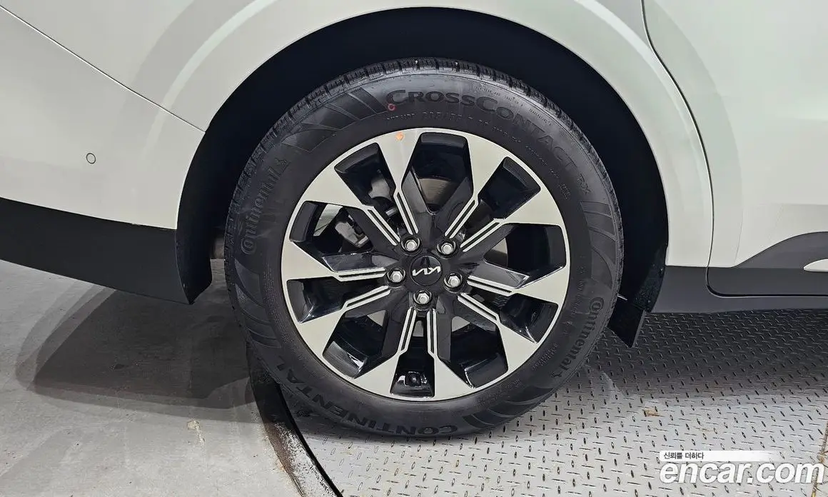 Kia Carnival 2023 3.5 автомат (гидро), фото 5