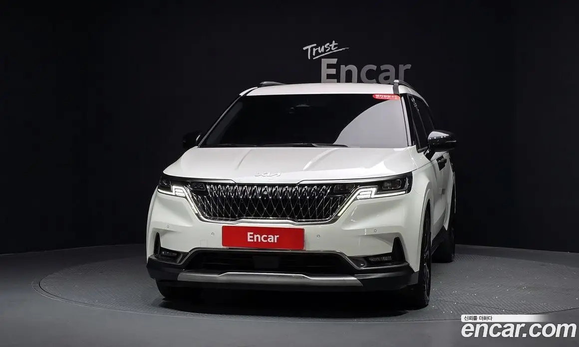 Kia Carnival 2023 3.5 автомат (гидро), фото 2 Kia Carnival 2023 3.5 автомат (гидро), фото 2