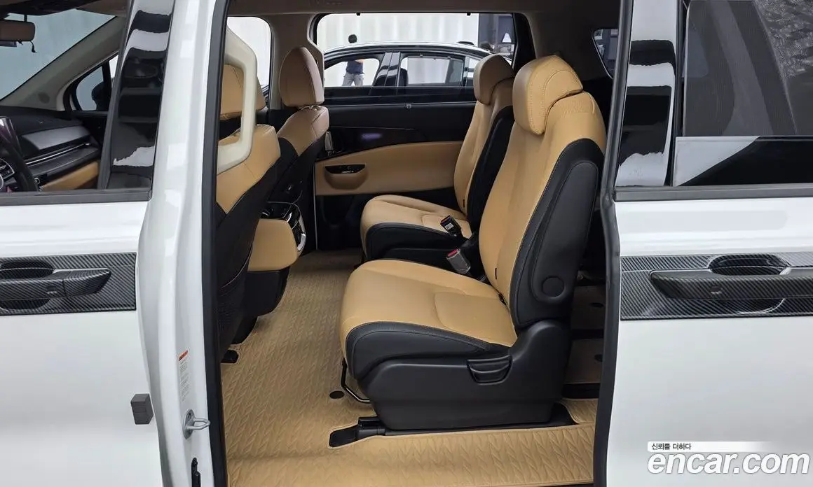 Kia Carnival 2023 3.5 автомат (гидро), фото 15 Kia Carnival 2023 3.5 автомат (гидро), фото 15