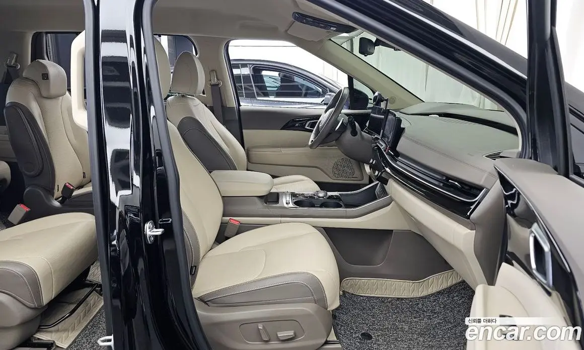 Kia Carnival 2024 3.5 автомат (гидро), фото 16 Kia Carnival 2024 3.5 автомат (гидро), фото 16