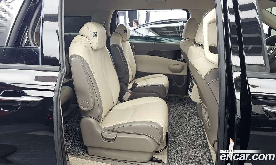 Kia Carnival 2024 3.5 автомат (гидро), фото 17 Kia Carnival 2024 3.5 автомат (гидро), фото 17